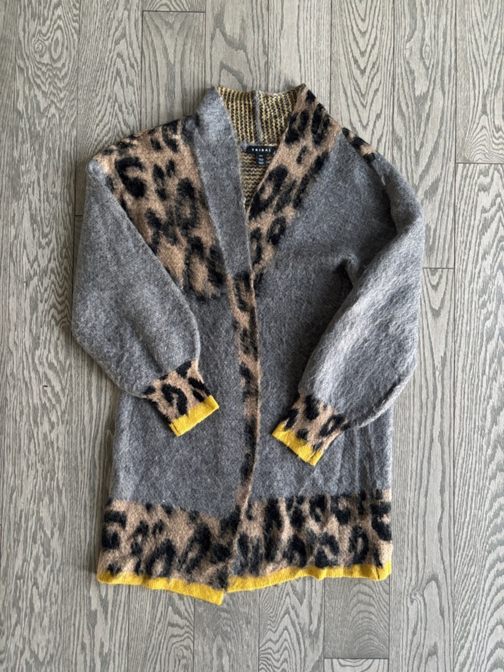 NEW Tribal Cardigan💛🌟